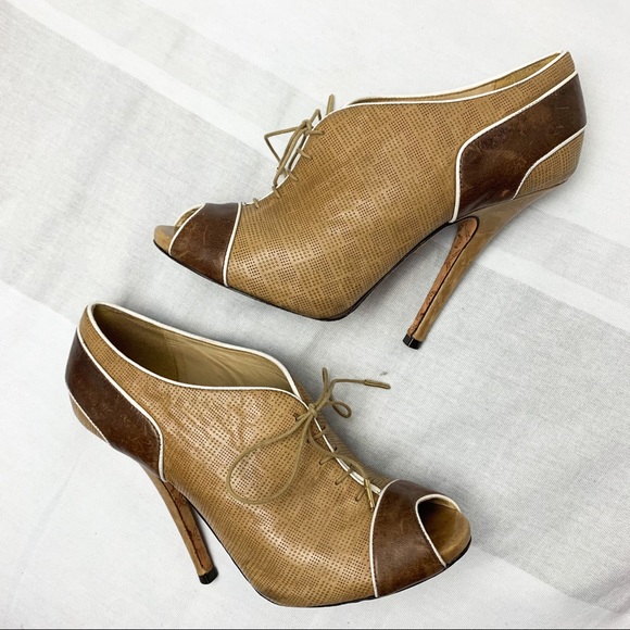 L.A.M.B. Peep Toe Lace Up Stiletto Booties Brown 8 - Picture 5 of 10